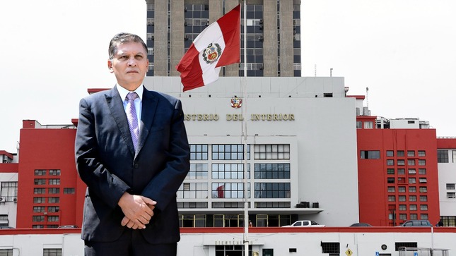 Héctor Loayza renuncia al cargo de viceministro de Seguridad Pública