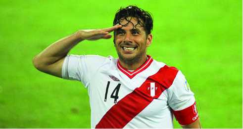 Claudio Pizarro y su mensaje en quechua a los hinchas peruanos - Diario ...