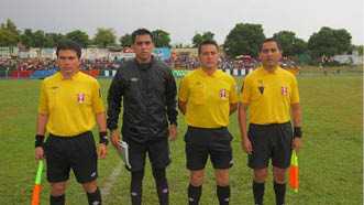julio césar gatica ruíz junto a sus colegas
