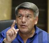 césar Acuña