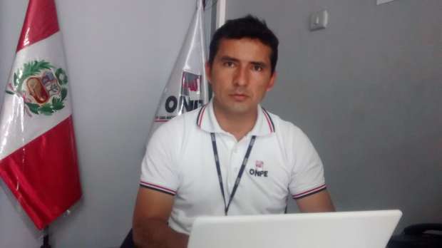 PERCY TAPIA SAUCEDO Coordinador de la ONPE San Martín