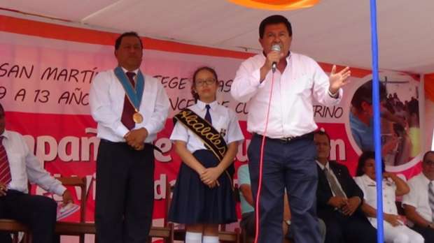 GOBERNADOR REGIONAL EN LANZAMIENTO DE CAMPAÑA