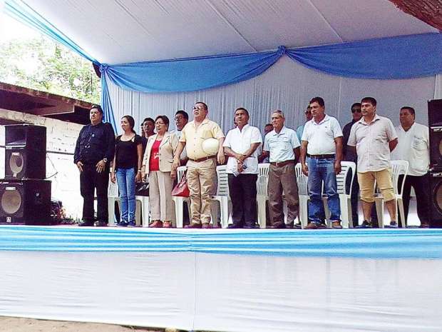 ALCALDE CARLOS PHILCO EN CEREMONIA DE COLOCACIÓN DE PRIMERA PIEDRA