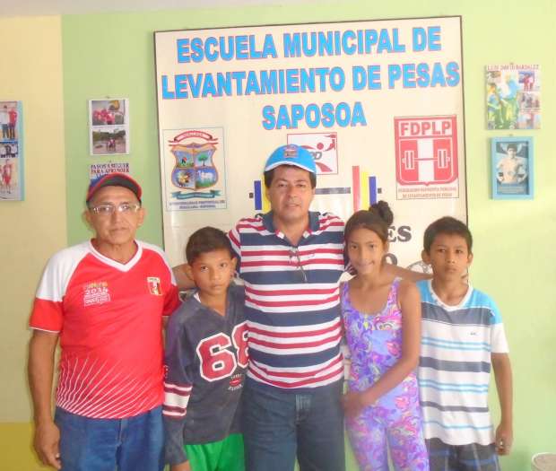 ALCALDE CON REPRESENTANTES DE LA PROVINCIA DE HUALLAGA