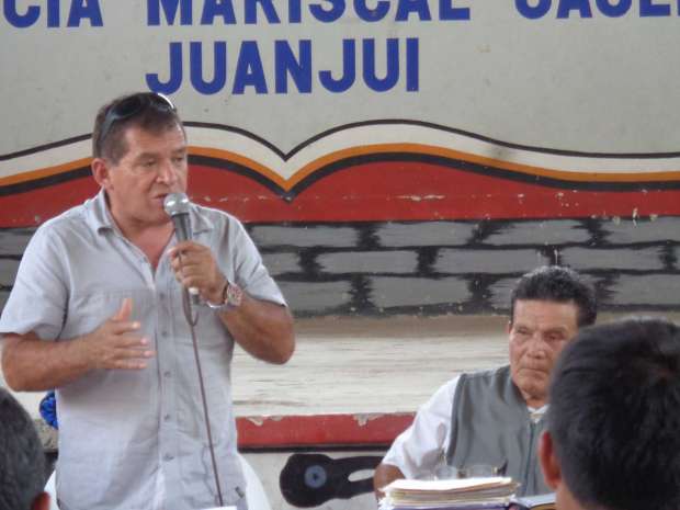 DEMETRIO VILLALOBOS