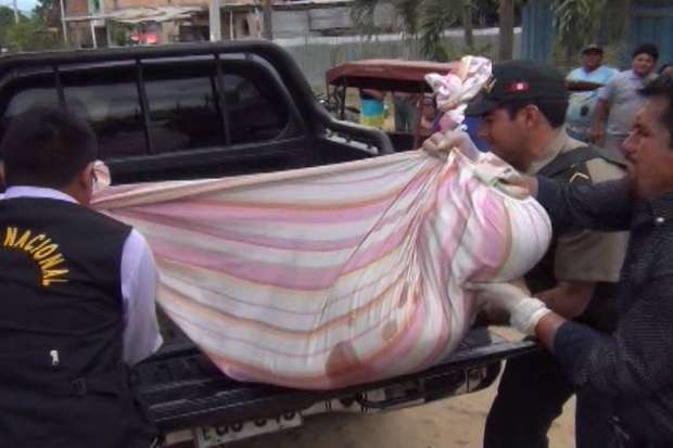 CUERPO ES TRASLADADO A LA MORGUE