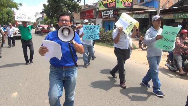 Trabajadores Administrativos De Las Entidades Públicas Acatan Paro De La Cgtp Diario Voces 7714