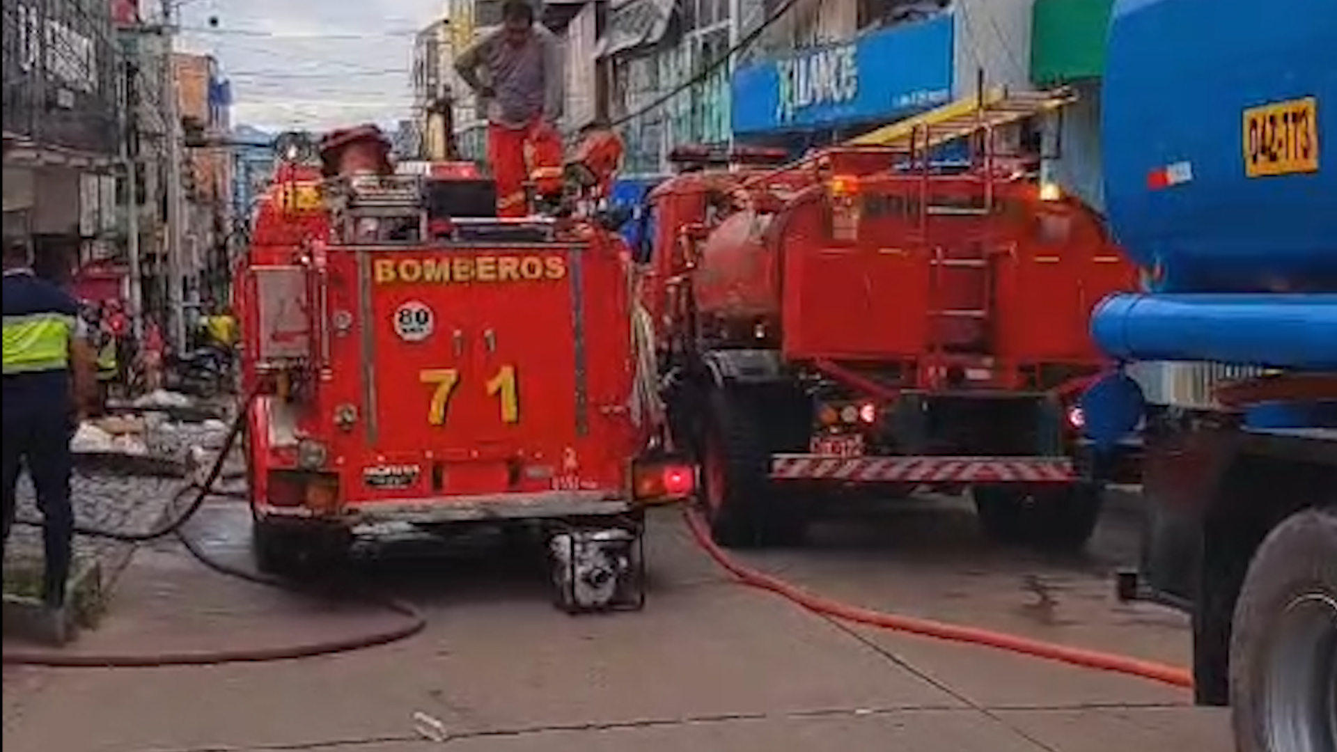 Falta de agua dificultó labor de bomberos para sofocar incendio en Tarapoto