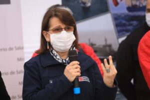 Ministra de Salud Pilar Mazzetti ante posible rebrote: “Todo el sistema de salud está en revisión de equipos”