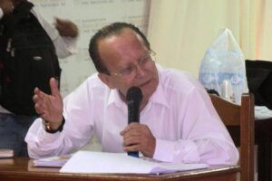 Dr. Luis Santillán Cardenas anuncia pretensión de postular al Congreso