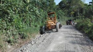 Mejoran tramo carretero hacia Nuevo Continente en Tabalosos