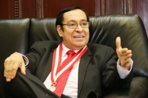 Presidente del PJ ve implicancias penales en caso de Hinostroza