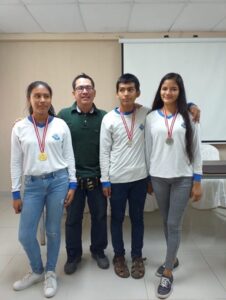 Estudiantes de la Inmaculada son campeones regionales  en ajedrez