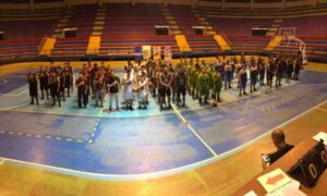 Liga de Basquetbol pone mano dura a equipos que jugaron sin indumentaria