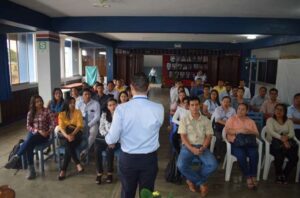 Ingresan a laborar en la gestión de Tedy del Aguila luego de ganar concurso CAS