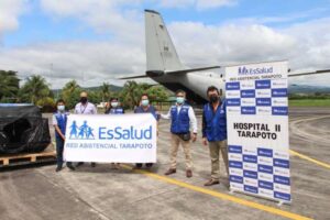 EsSalud envía de Lima a Tarapoto planta generadora de oxígeno para reforzar la lucha contra el Covid-19