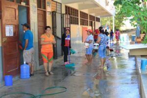 Suspenden clases en Lamas para realizar limpieza en colegios contra la gripe AH1N1