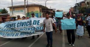 Vecinos de Morales protestan por retrazo de obra Amorarca