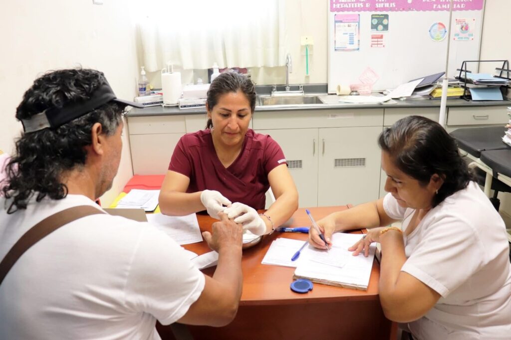 Hospital II-2 Tarapoto promueve actividades por el Día Mundial de Lucha contra el VIH-SIDA