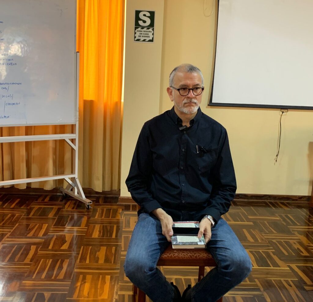 Catedrático Jorge Acevedo advierte que las elecciones 2026 se desarrollarán en el contexto “más complejo y autoritario” de las últimas décadas