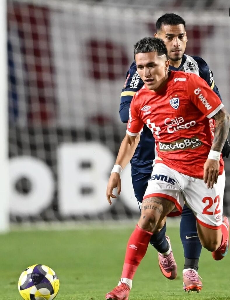 Ruso Neira deja Cienciano y jugará por Atlético Grau en la temporada 2026