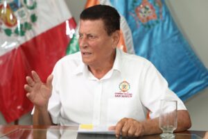 Walter Grundel se queda hasta diciembre de 2026 y descarta postular a la alcaldía de Tarapoto