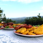 Sabores lamistas: La experiencia amazónica de Dominick Restaurant Pizzería, ícono gastronómico en el mirador de la ciudad