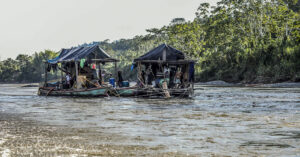 ¿Quién le hace frente a la minería ilegal? 36 planes de gobierno bajo la lupa en foro técnico clave