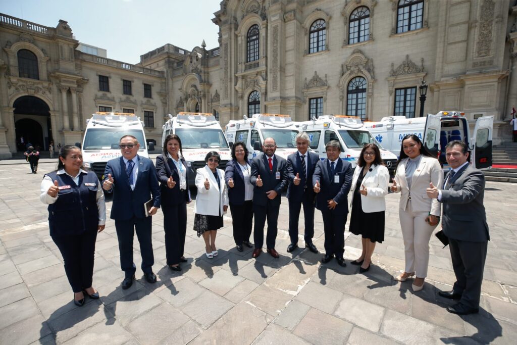 Goresam recepciona ambulancia urbana para atención de emergencias en Soritor