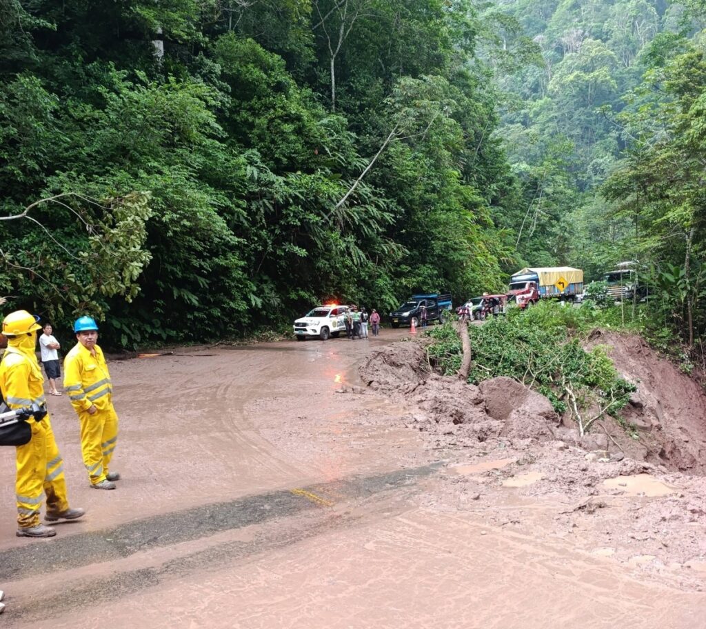 Alud vuelve a bloquear la carretera Tarapoto – Yurimaguas