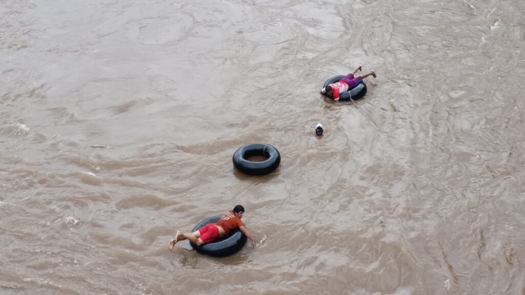 Trabajador de la municipalidad de Shanao desaparece tras ser arrastrado por el río Mayo