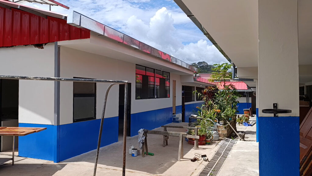 Culminan remodelación de la I.E. Bernabé Guridi y esperan reinicio de clases presenciales