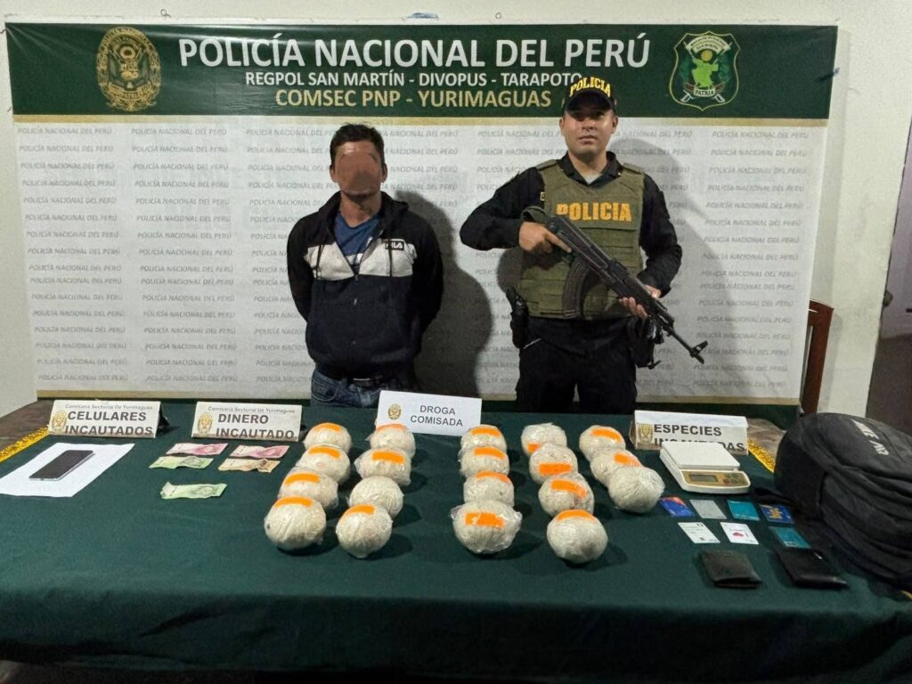 Droga estaba oculta en baldes de plástico dentro de una embarcación fluvial intervenida en el puerto Pedregal