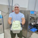 Heladería Dolas innova las fiestas de San Juan con el primer “Helado de Juane” de la región