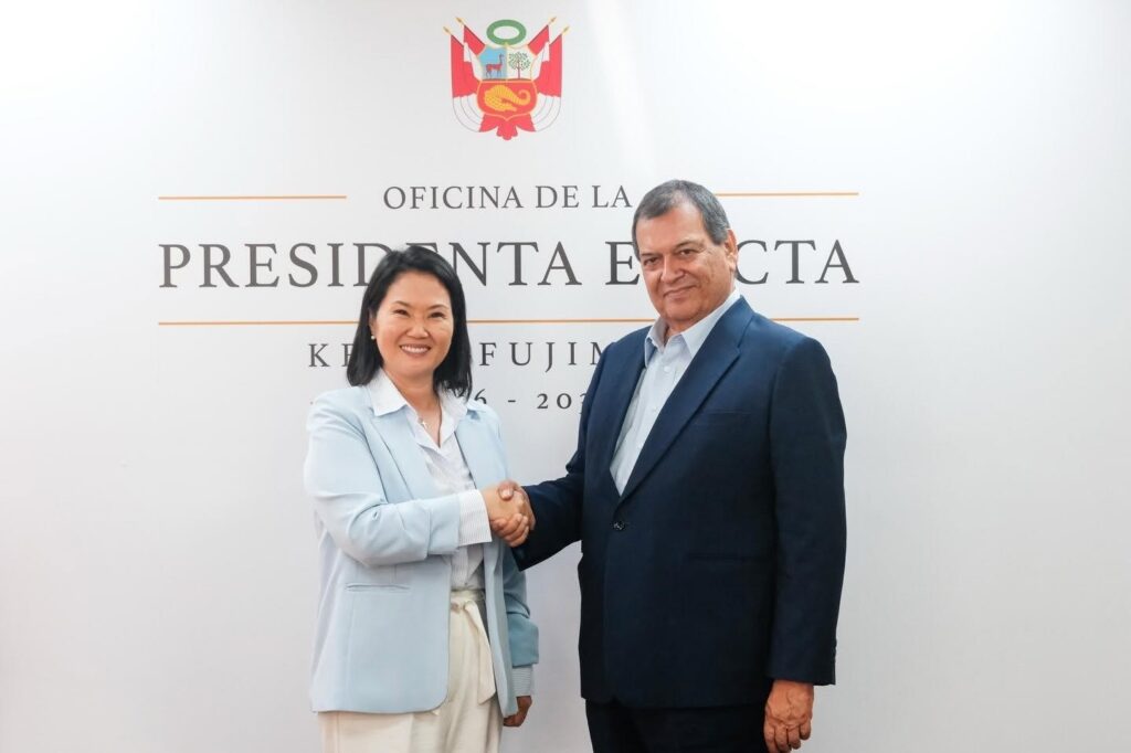 Jorge Nieto propone a Keiko Fujimori una salida constitucional para Pedro Castillo y una estrategia contra la inseguridad
