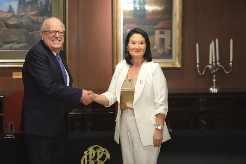 Julio Velarde acepta pedido de Keiko Fujimori y continuará al frente del BCRP  