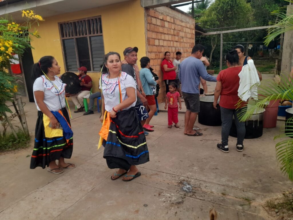 Primera cabezonía de las fiestas patronales de Sauce realizó tradicional poncheada