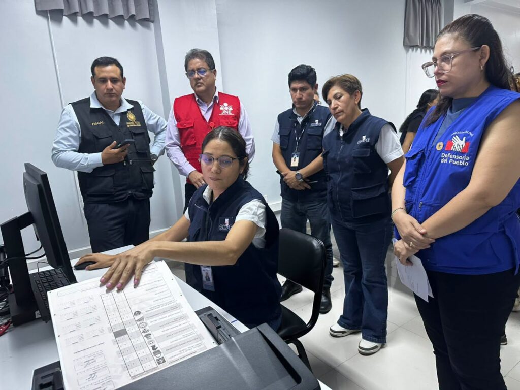 Los 125 centros de cómputo de la ONPE realizaron exitosa prueba de esfuerzo