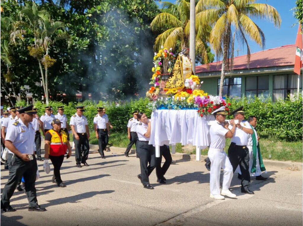 PNP Yurimaguas rinde homenaje a Santa Rosa de Lima con tradición, fe y confraternidad