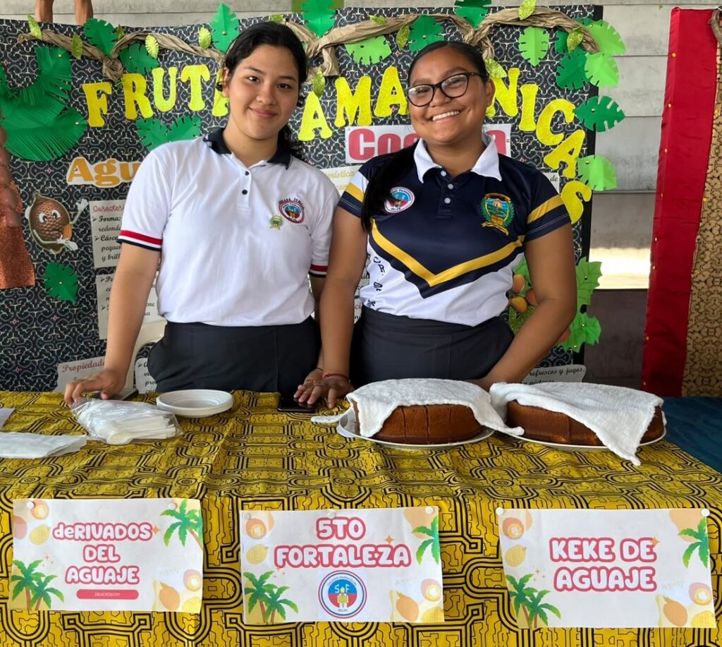 Frutos amazónicos conquistan las aulas escolares en Iquitos y Punchana para revalorar la biodiversidad regional