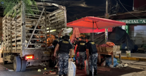 Durante operativo retiran comercio ambulatorio de calles del Barrio Comercio de Tarapoto 