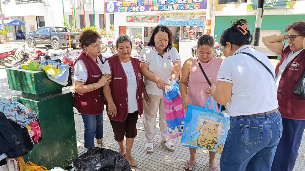 Manos Unidas lleva ayuda a familia que lo perdió todo tras incendio en Santa Rosillo