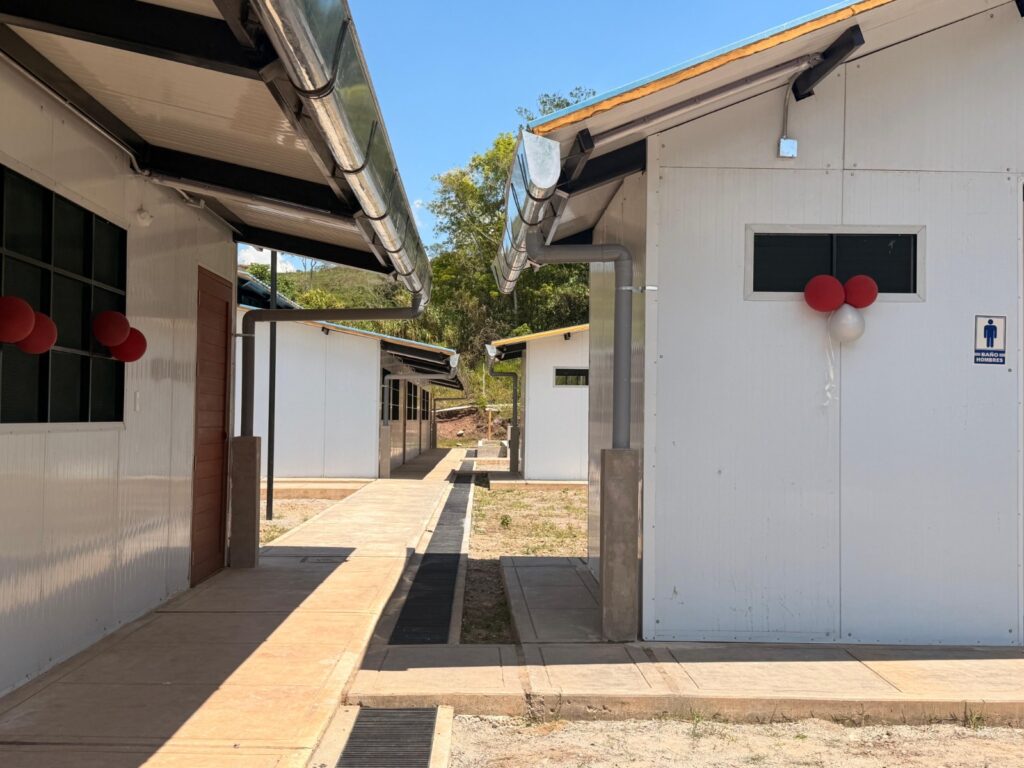CASERÍO VILLA HERMOSA CUENTA CON NUEVOS ESPACIOS PARA LA FORMACIÓN DE MÁS DE 200 ESTUDIANTES