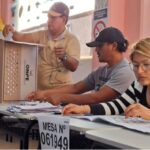 El 72 % de miembros de mesa ya recibió compensación económica