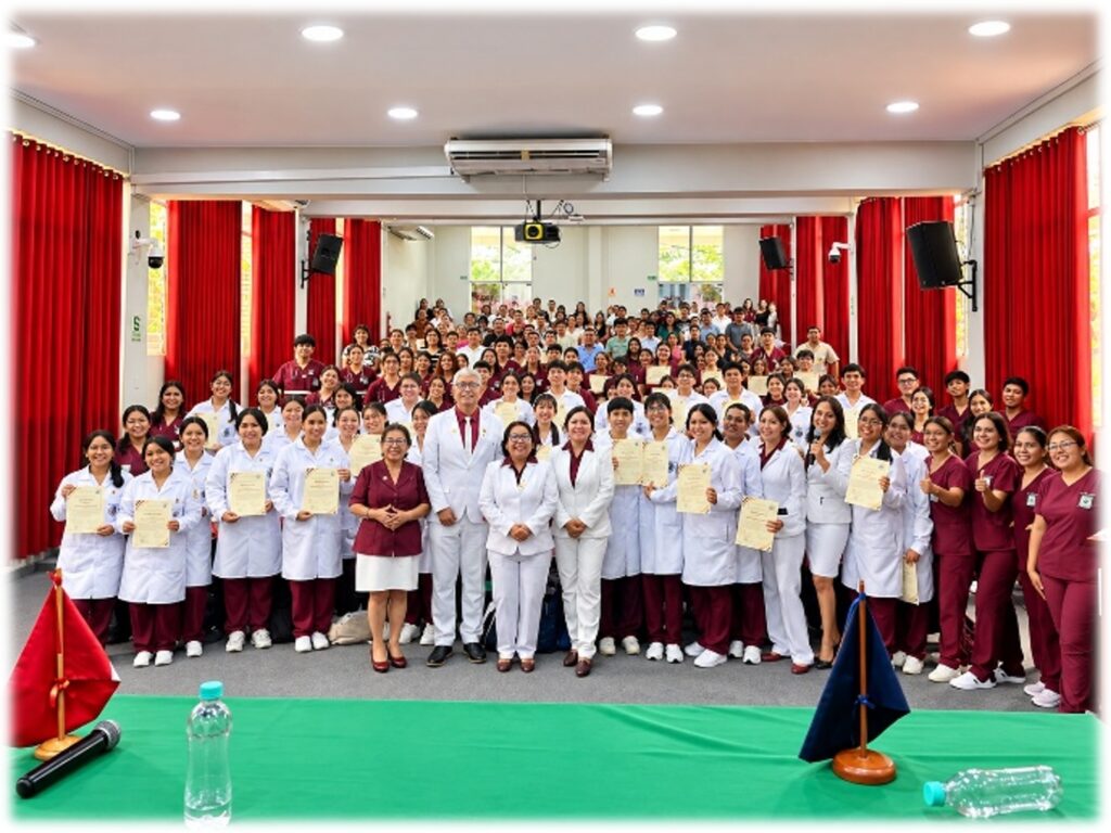 Escuela Profesional de Obstetricia de la UNSM celebra su Semana Jubilar en el marco de los 200 años de la Obstetricia en el Perú
